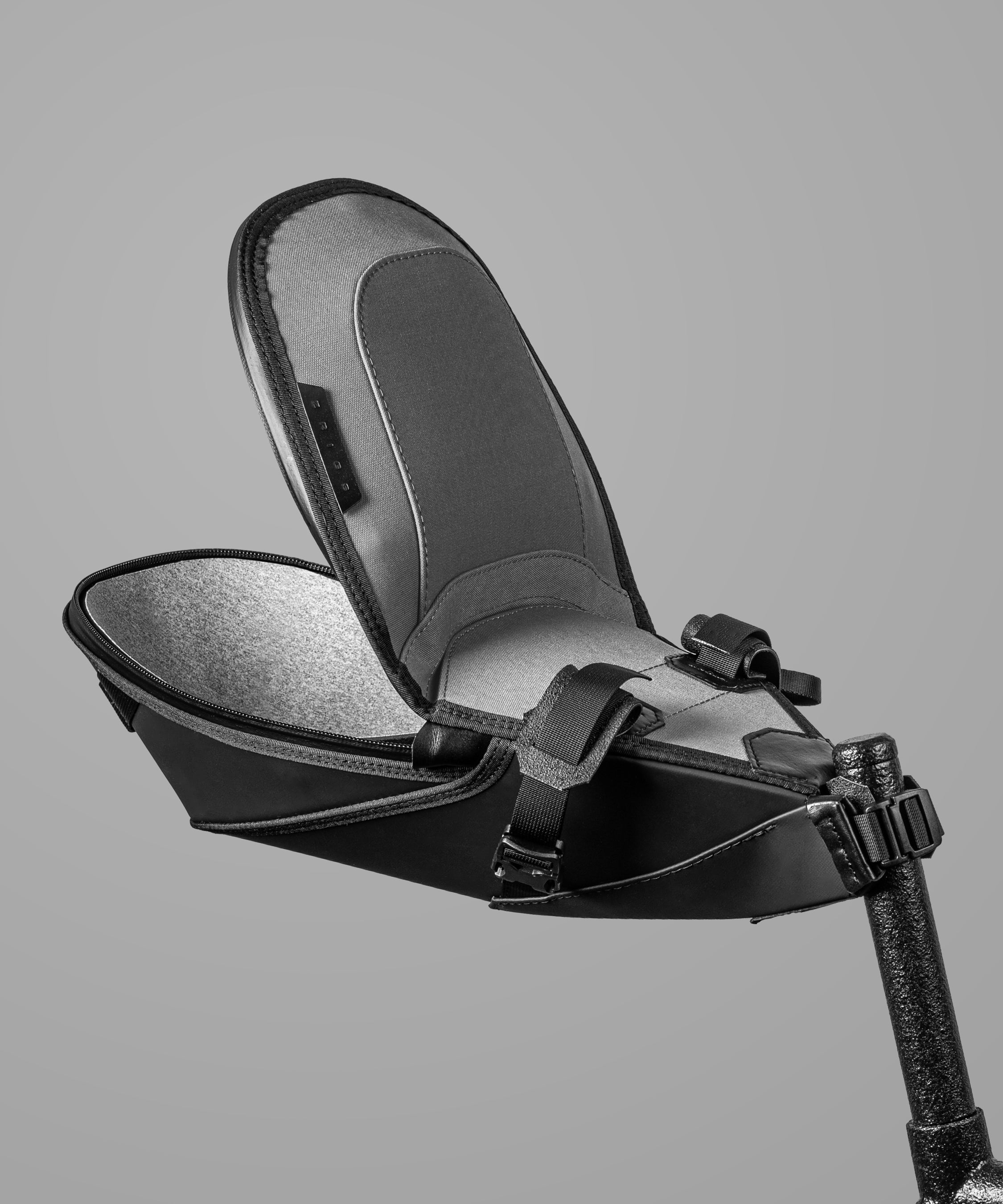 saddle004-WGY_1.jpg