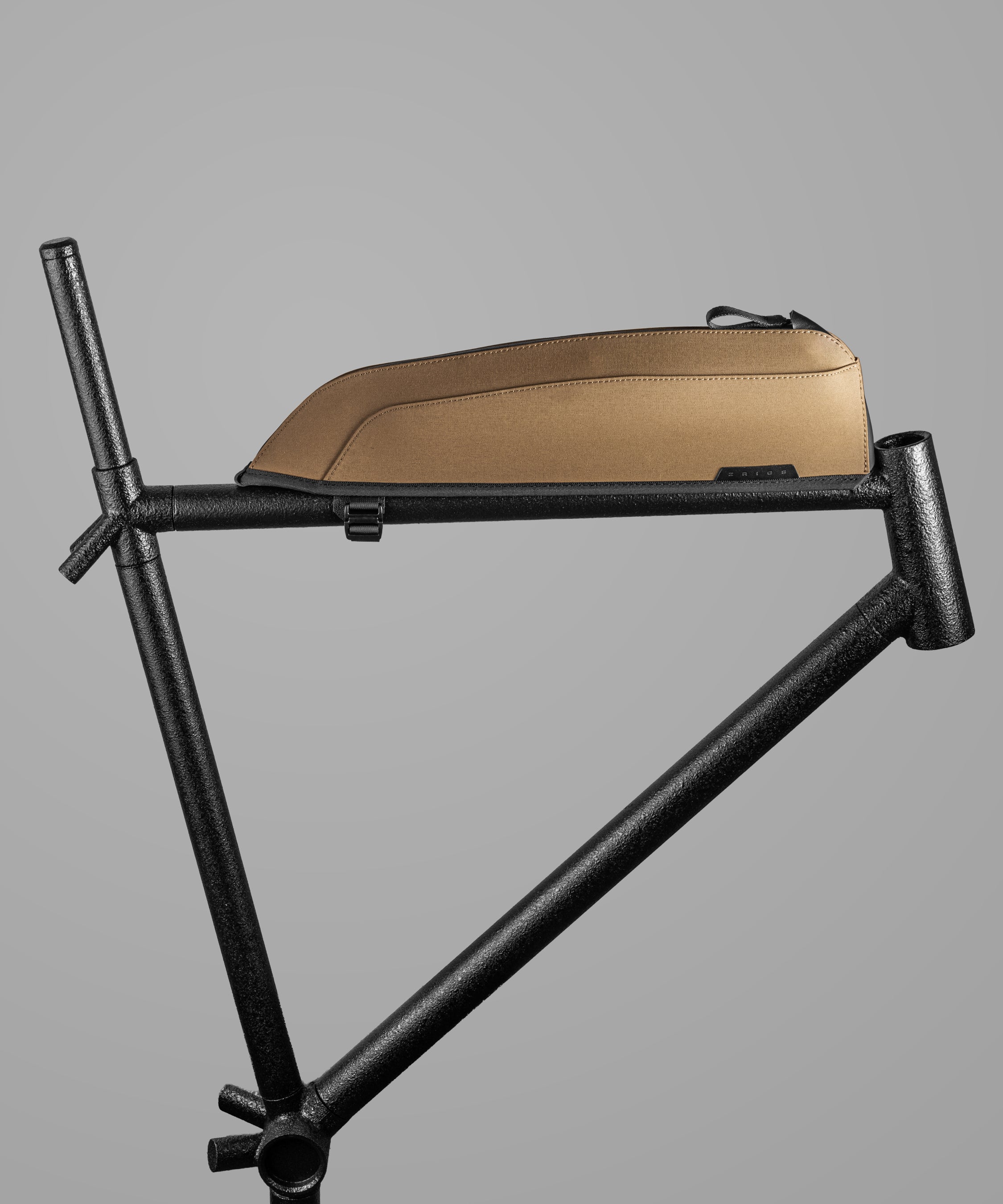toptubeL00824-CYT_1.jpg