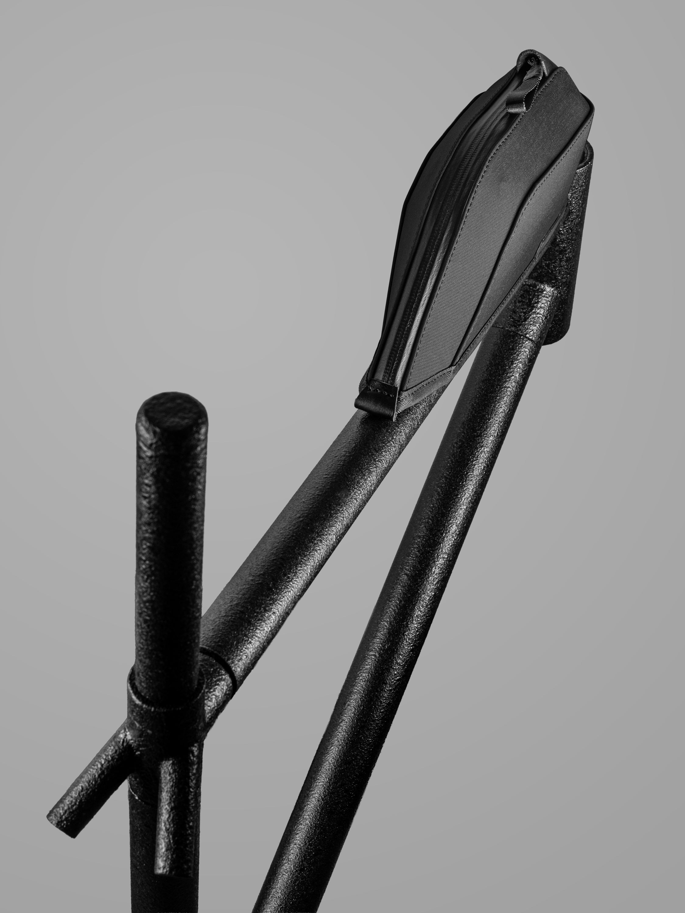 HARDSHELL TOPTUBEBAG / 1.0L / Black